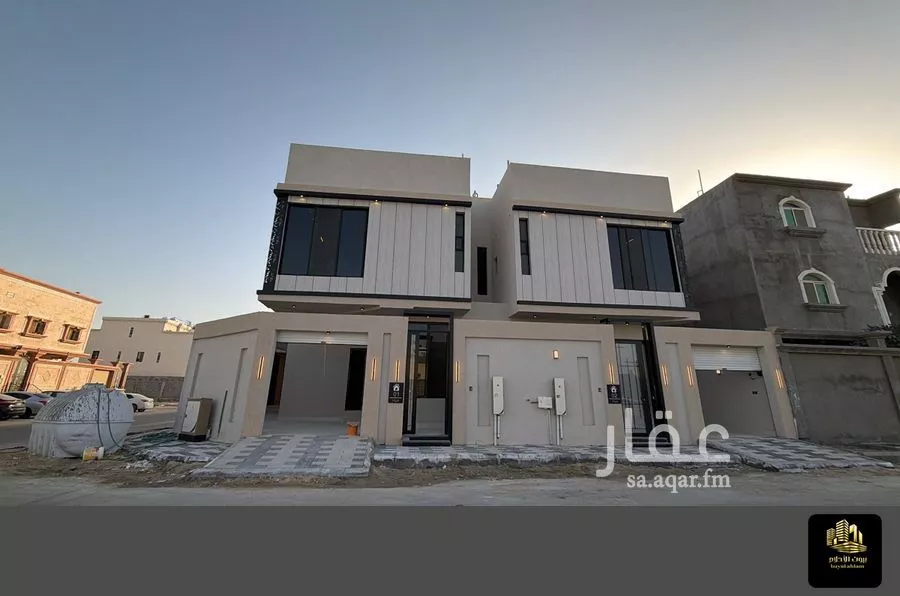 5 bedroom villa in As Sawari 6