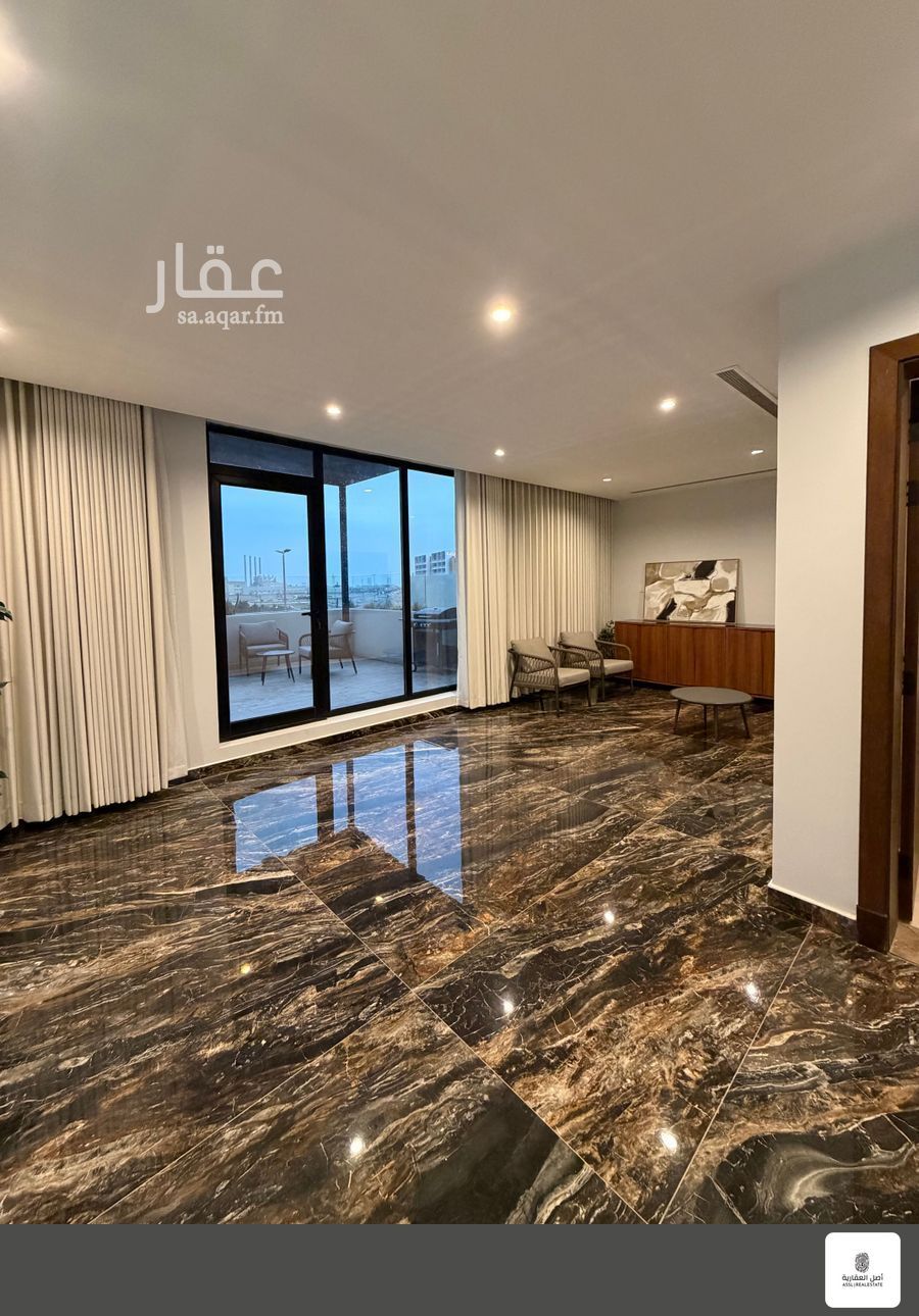 7 bedroom villa in Ishbiliyah, Eastern Province 15