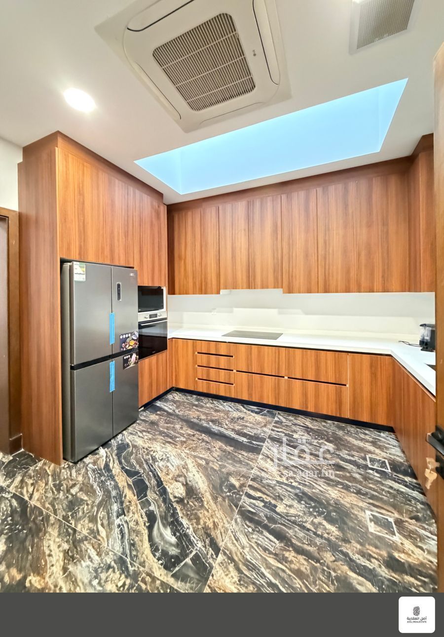 7 bedroom villa in Ishbiliyah, Eastern Province 9