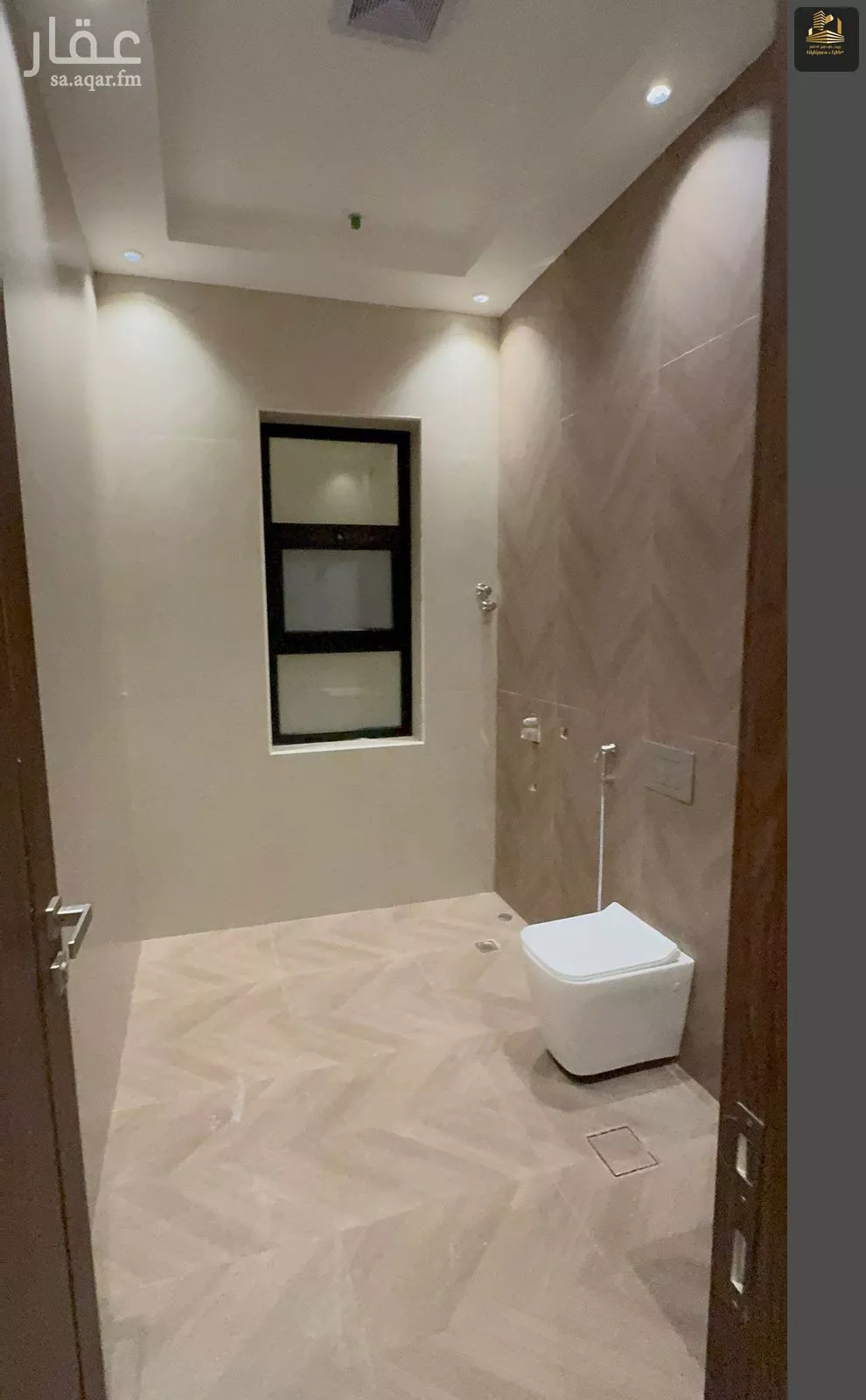 6 bedroom villa in Al Lulu 24