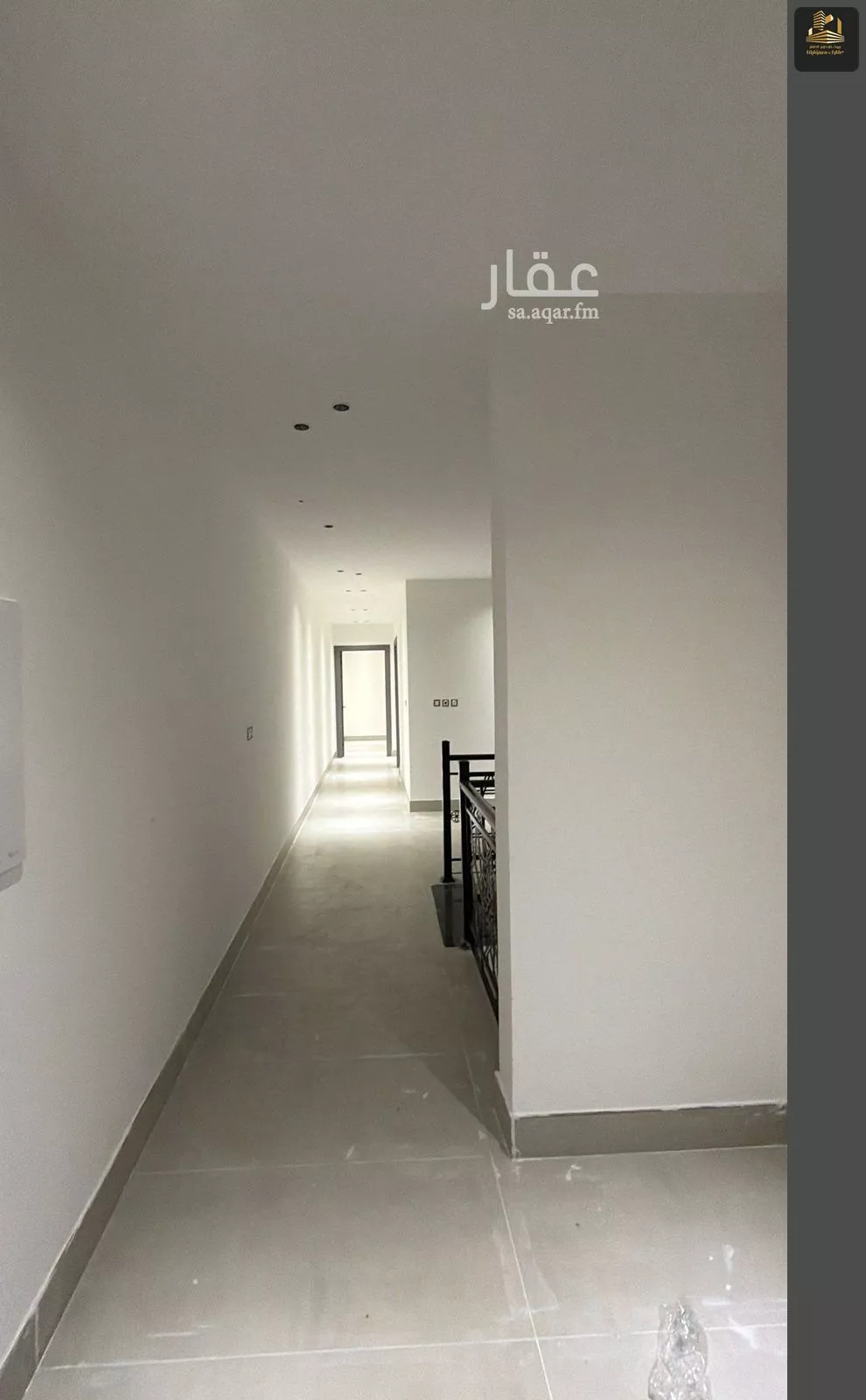 6 bedroom villa in Al Amwaj 25