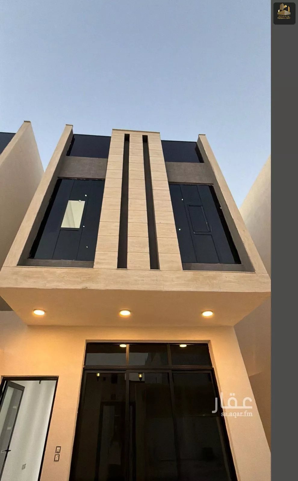 6 bedroom villa in Al Amwaj 5