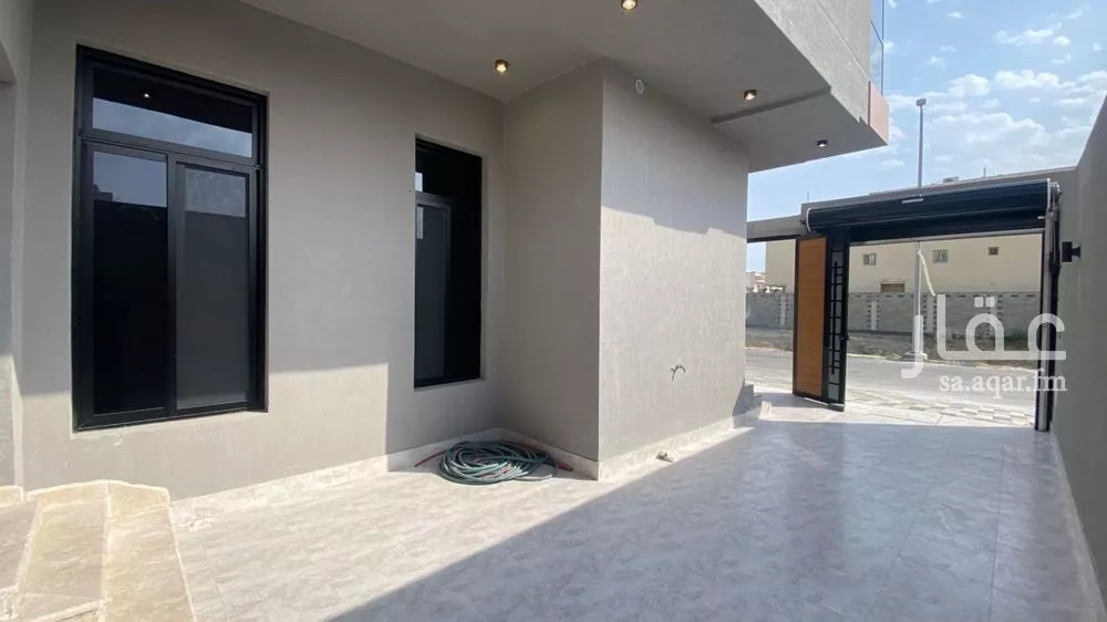 7 bedroom villa in As Sawari 6