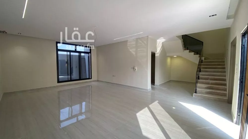 7 bedroom villa in As Sawari 7