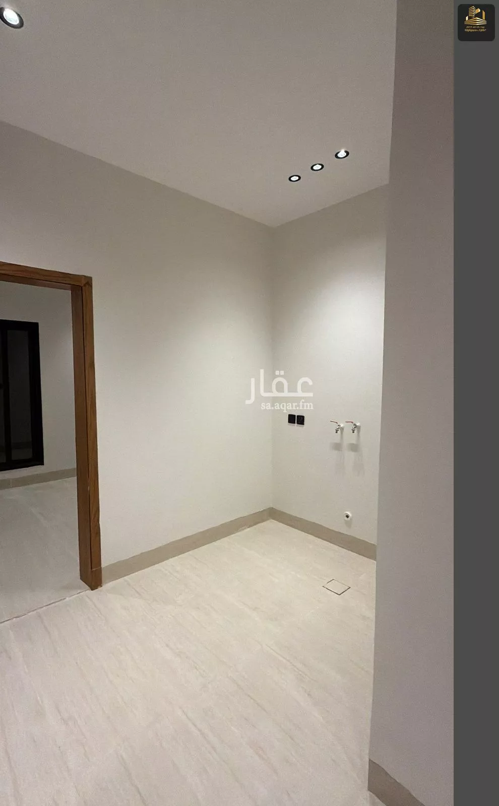 فيلا 6 غرف في الشراع 12