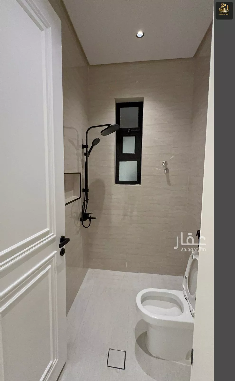 6 bedroom villa in As Sawari 16