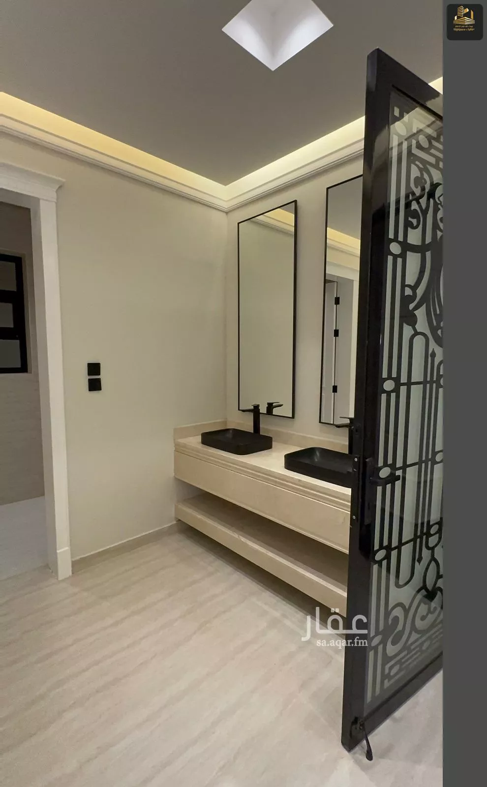 6 bedroom villa in As Sawari 10