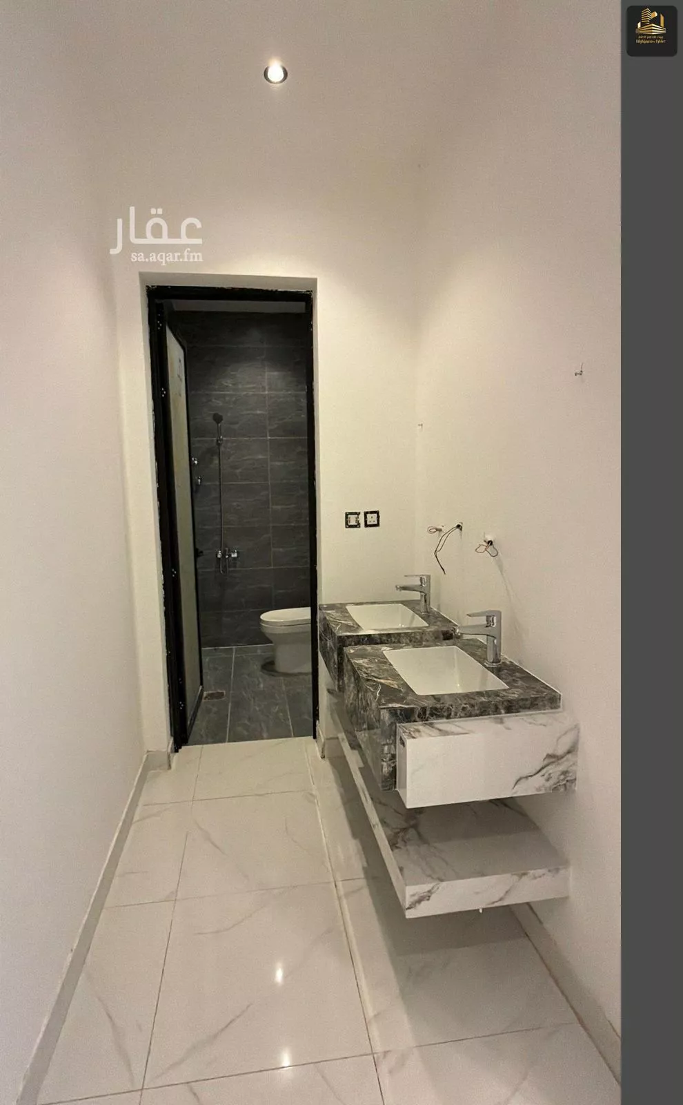 6 bedroom villa in Al Amwaj, Eastern Province 5