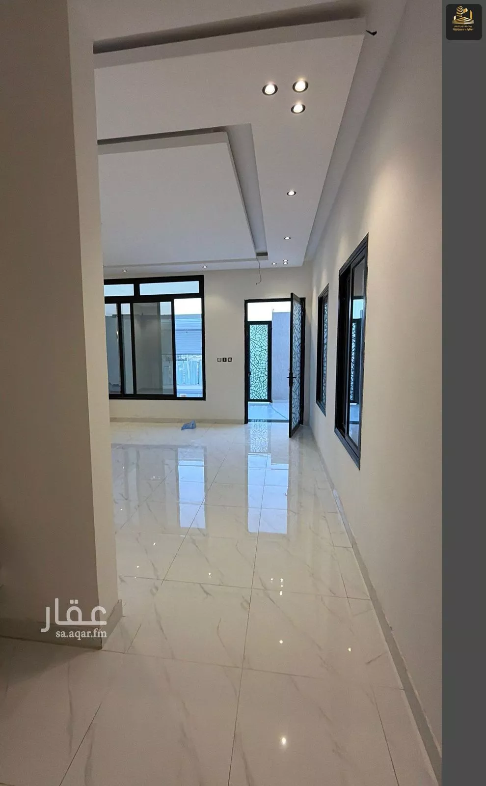 6 bedroom villa in Al Amwaj, Eastern Province 6