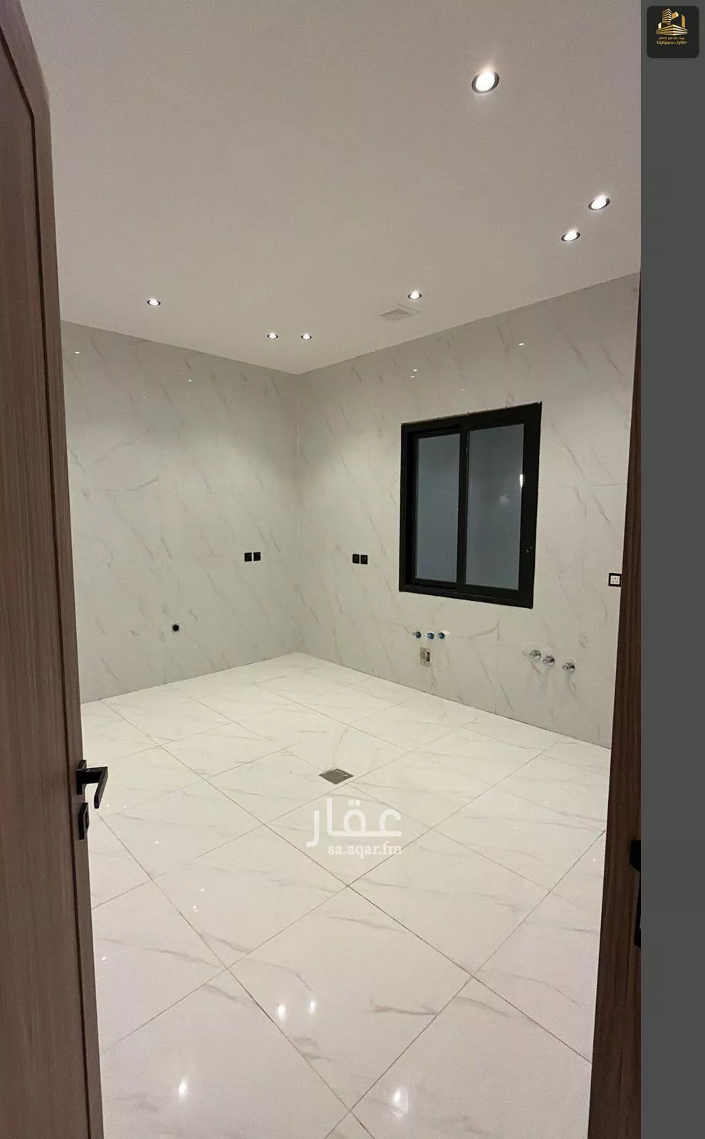 6 bedroom villa in Al Amwaj, Eastern Province 9