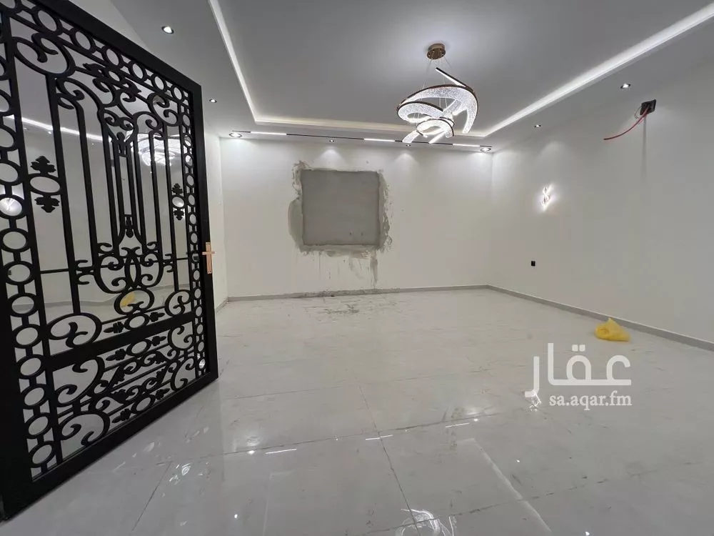 فيلا 6 غرف في ظهرة لبن 21