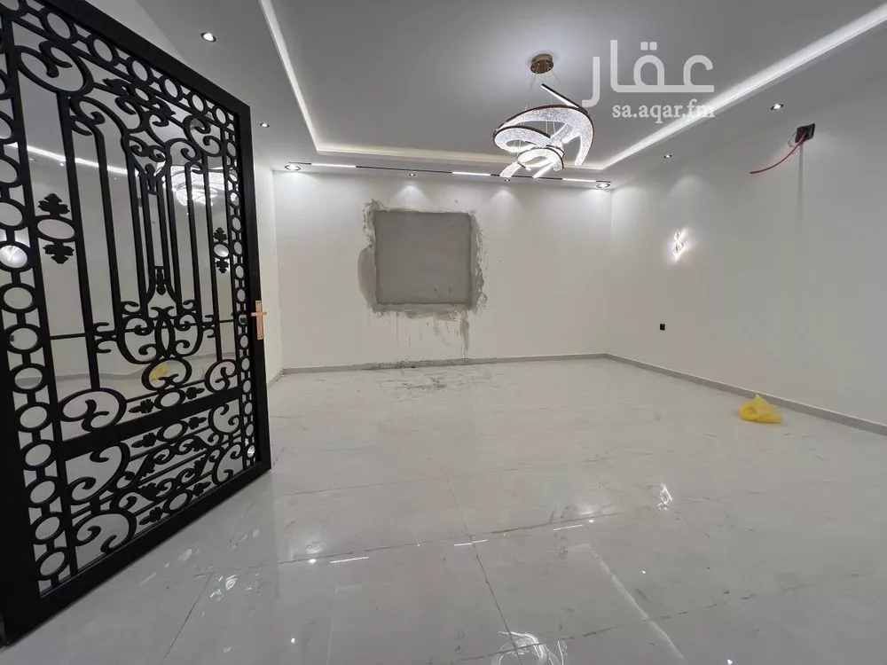 فيلا 6 غرف في ظهرة لبن 6