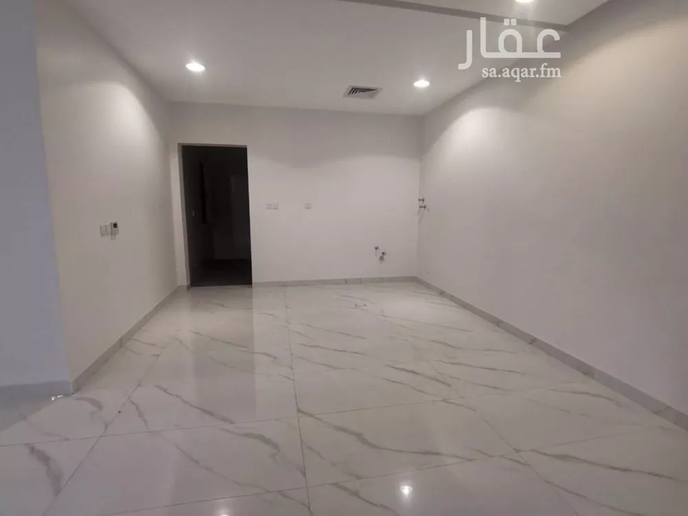 فيلا 4 غرف في العقربية 2