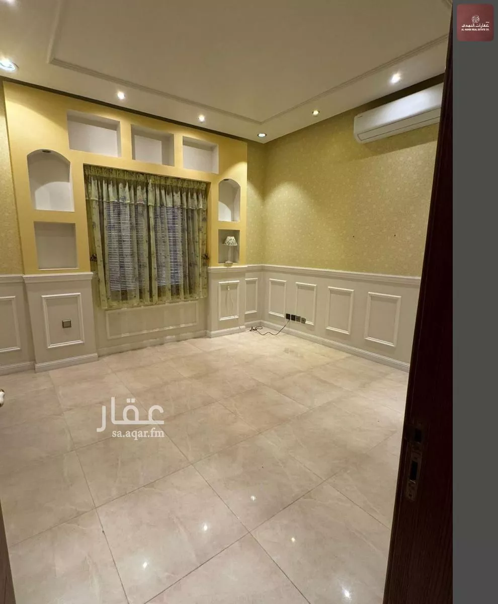 6 bedroom villa in Al Yarmouk 14