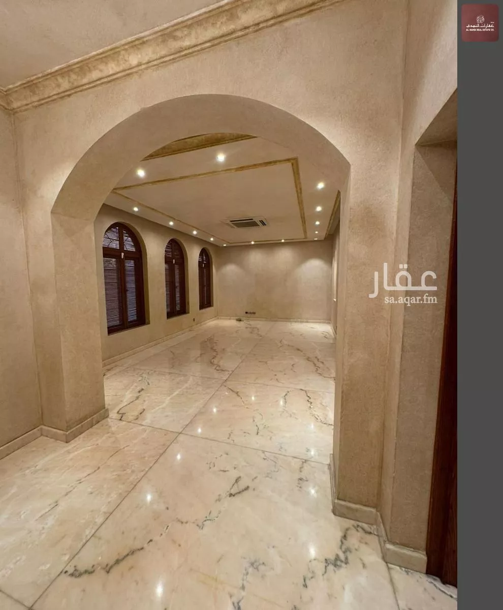 6 bedroom villa in Al Yarmouk 17