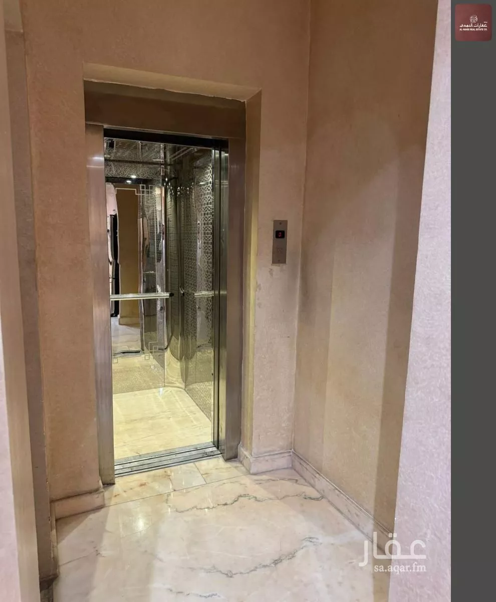 6 bedroom villa in Al Yarmouk 22