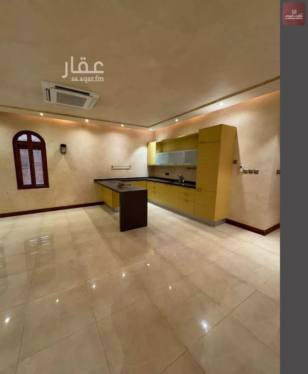 6 bedroom villa in Al Yarmouk 26
