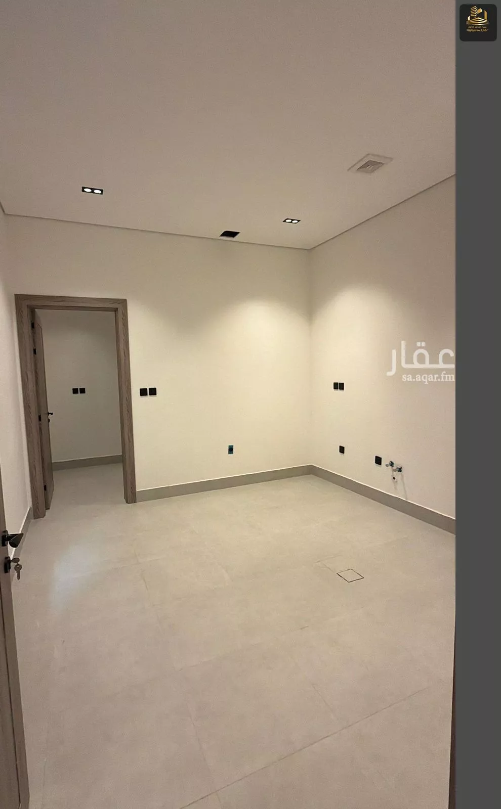 5 bedroom villa in Al Buhairah 10