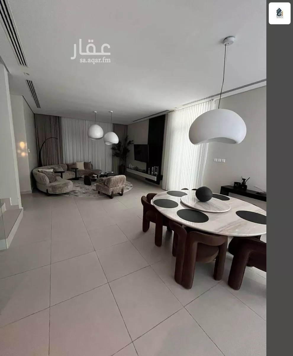 4 bedroom villa in Al Bahr 13
