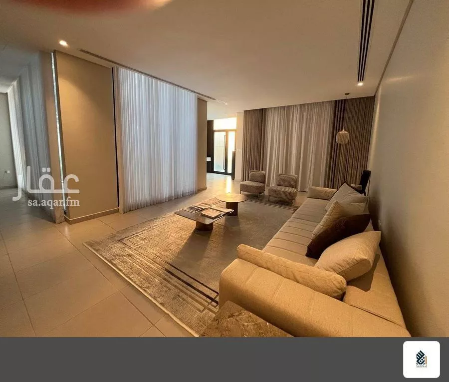 4 bedroom villa in Al Bahr 3