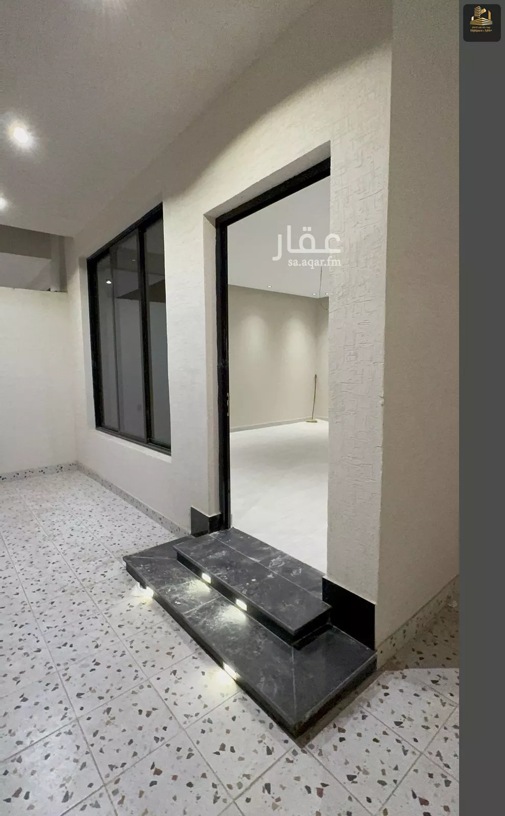 فيلا 5 غرف في الشراع 4