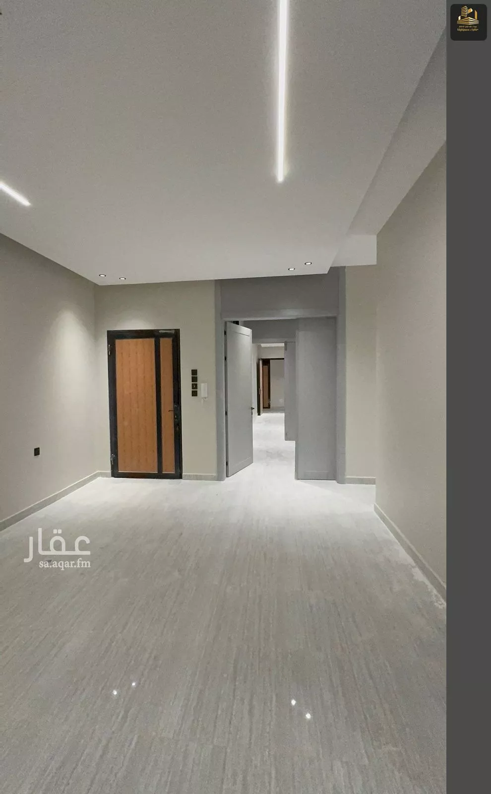 فيلا 5 غرف في الشراع 10