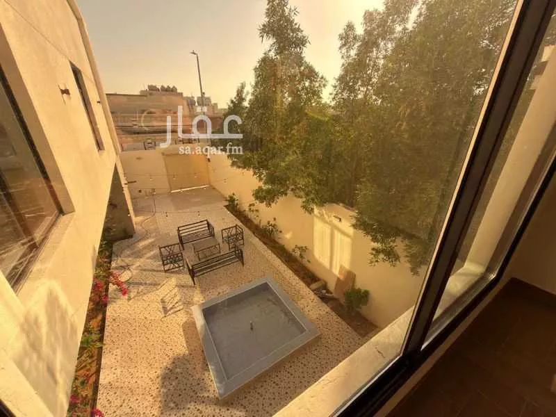 فيلا 7 غرف في الصواري 21