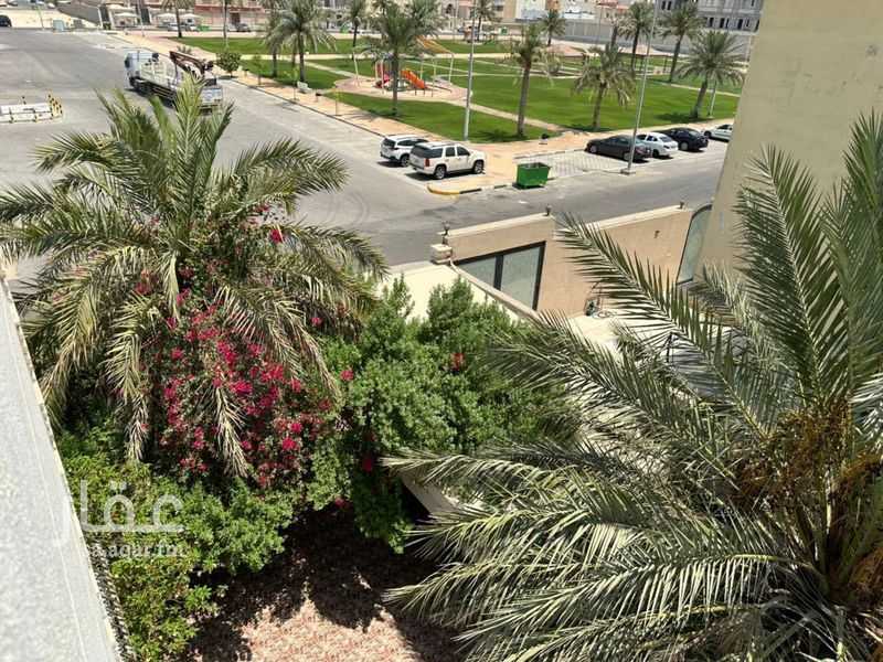 4 bedroom villa in At Tahliyah, Eastern Province 12
