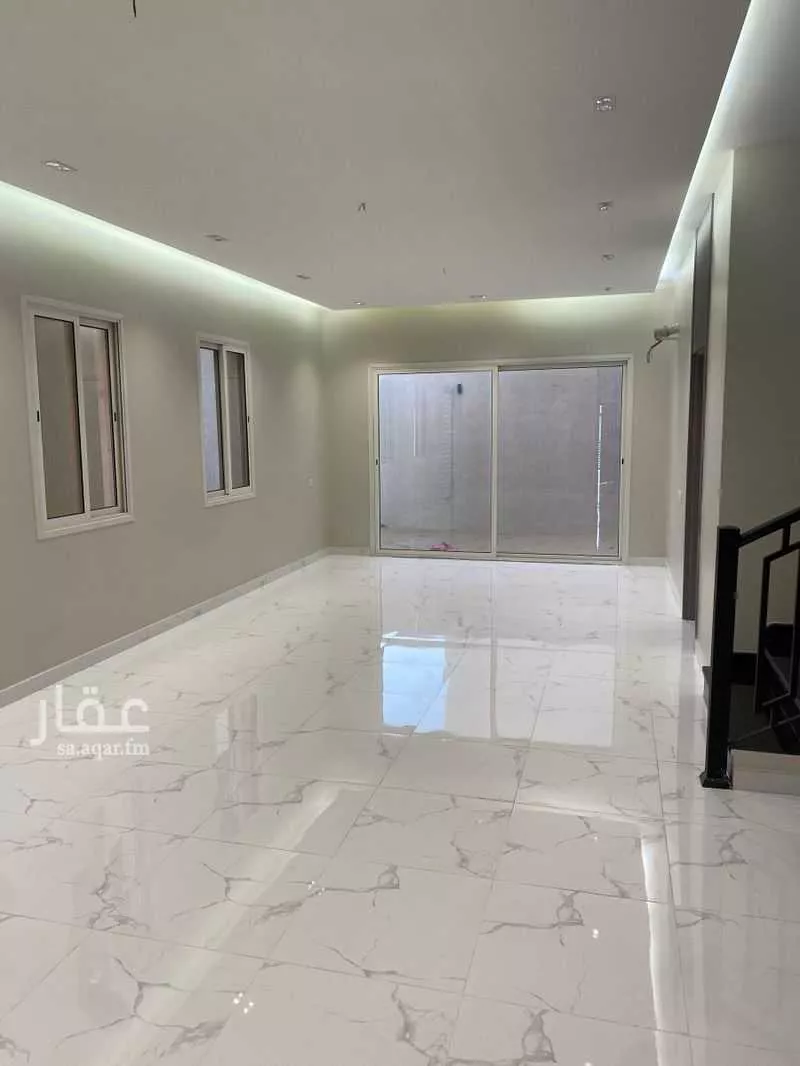 4 bedroom villa in Al Shiraa 18
