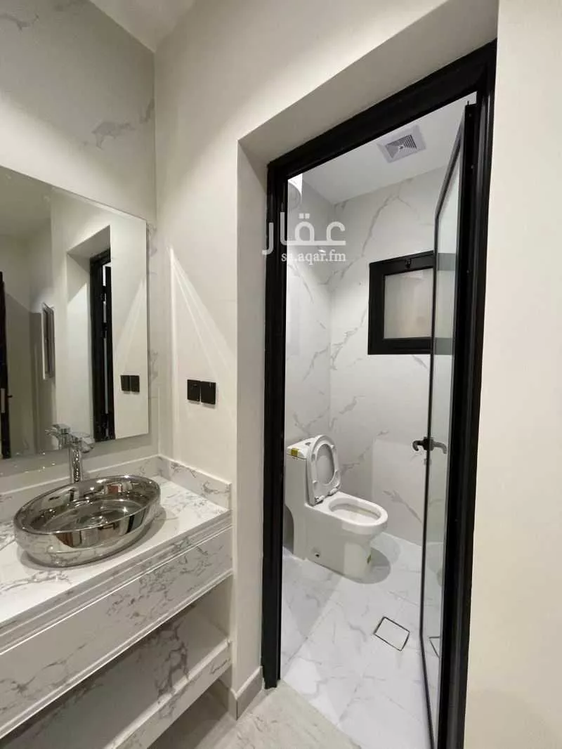 5 bedroom villa in As Sawari 6