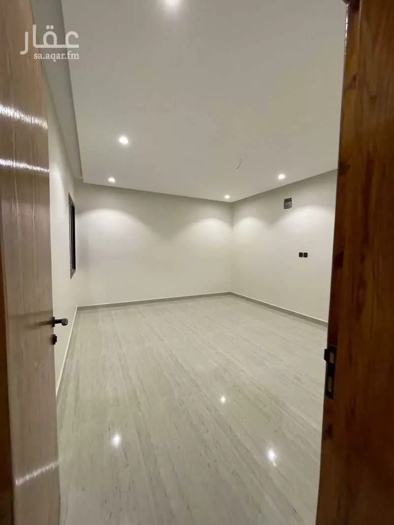 5 bedroom villa in As Sawari 10