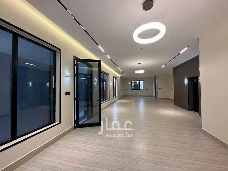 5 bedroom villa in As Sawari 3