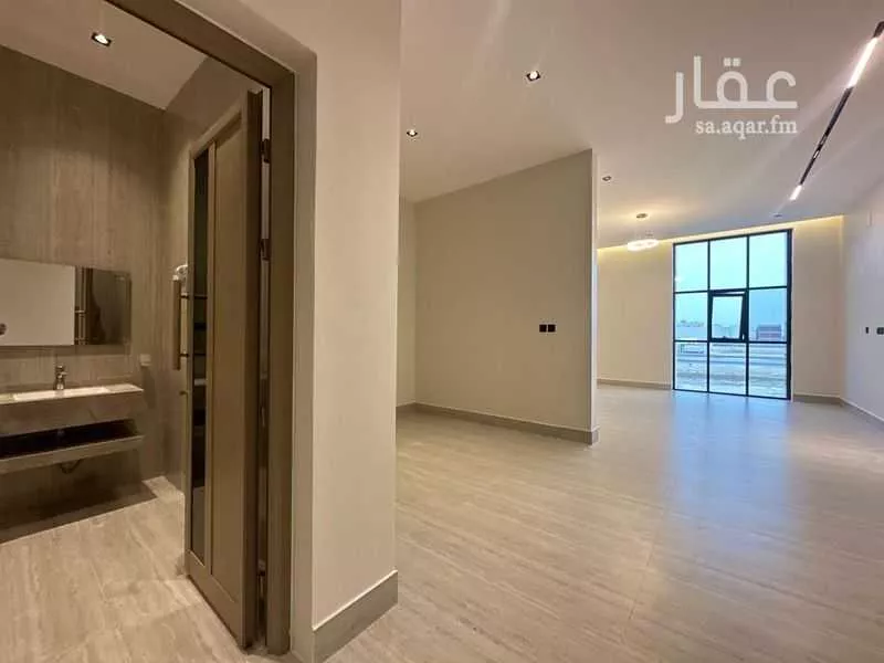 5 bedroom villa in As Sawari 6