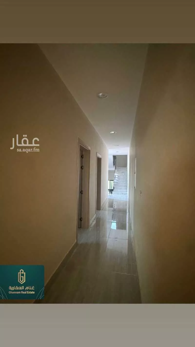 فيلا 6 غرف في البحيرة 10
