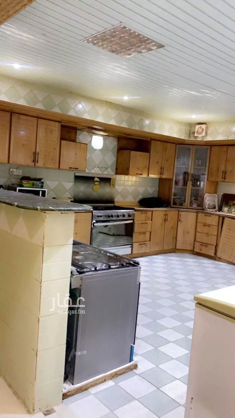 4 bedroom villa in Al Yarmouk, Riyadh 8