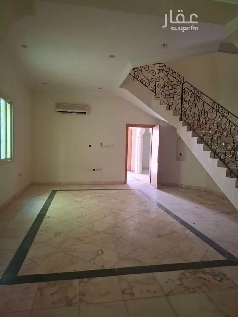 4 bedroom villa in Al Ghadir, Riyadh 9