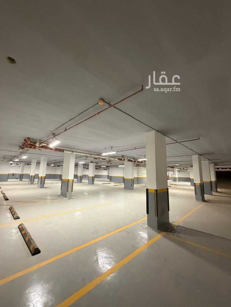 building in Al Janadriyah, Riyadh 20