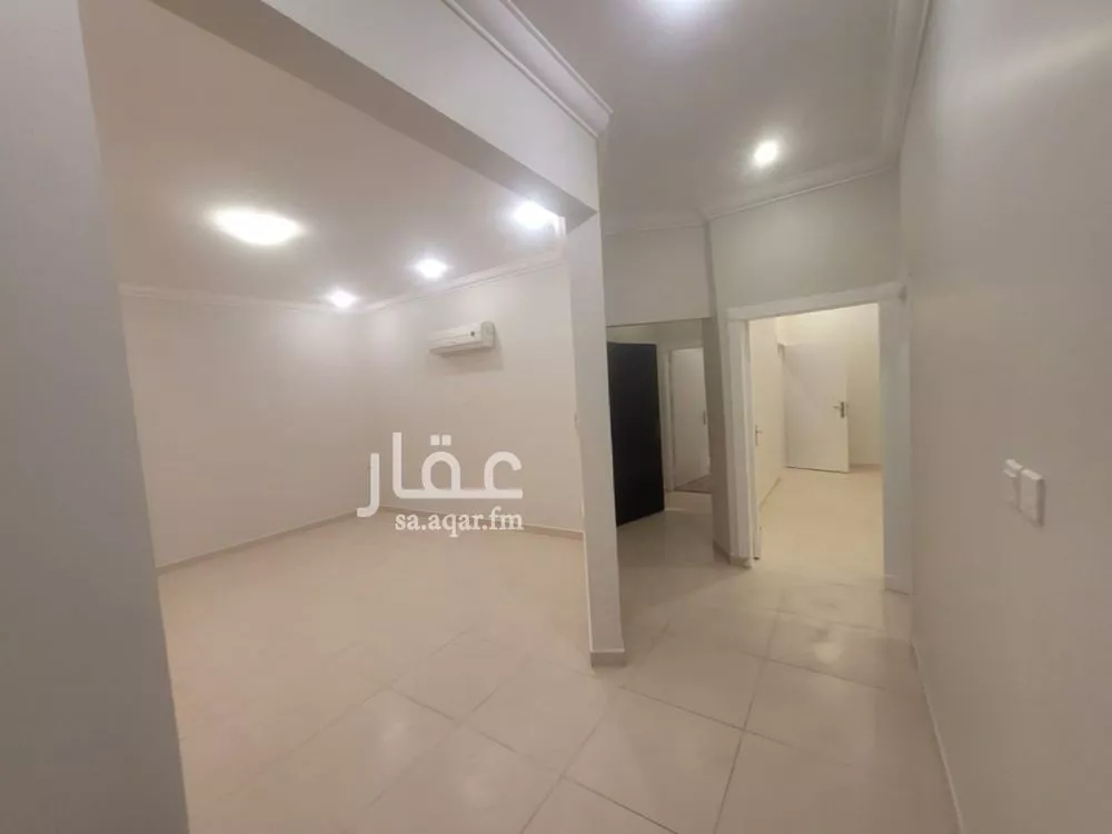 3 bedroom apartment in Al Yasmin 4