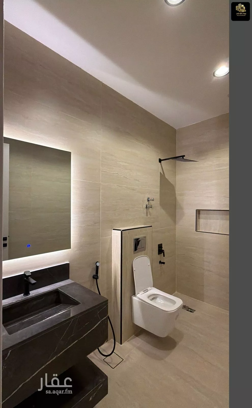 6 bedroom villa in Al Shiraa 21