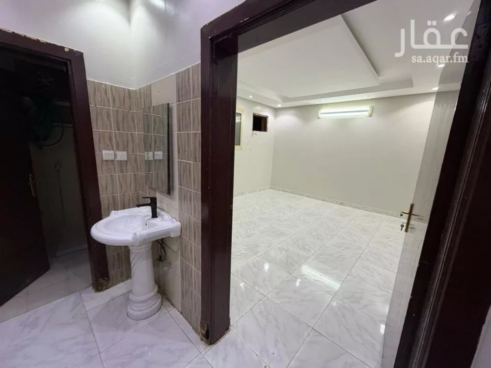 3 bedroom apartment in Tuwaiq, Riyadh 6