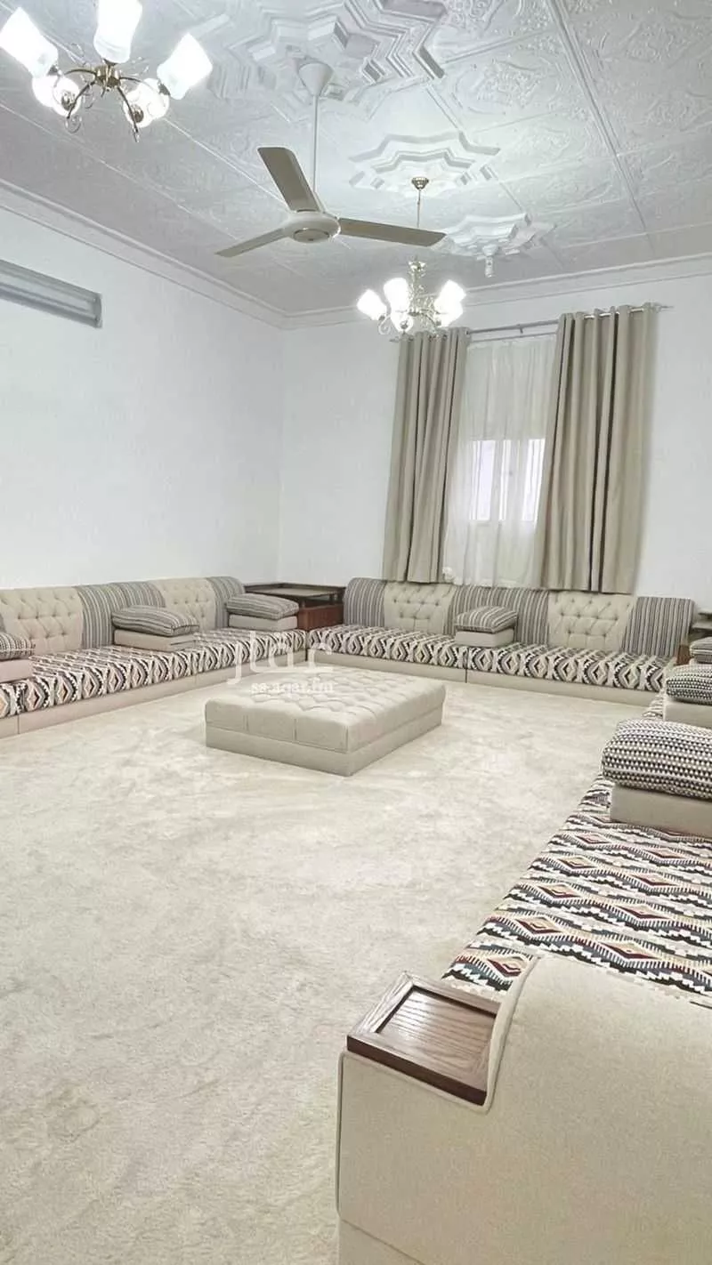 5 bedroom building in Ar Rassaas, Khamis Mushait 8