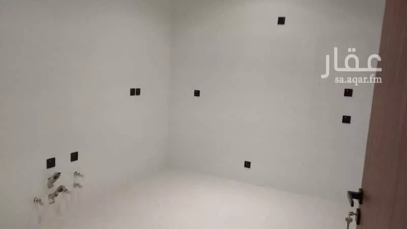 3 bedroom apartment in Al Uraija Al Gharbi, Riyadh 6