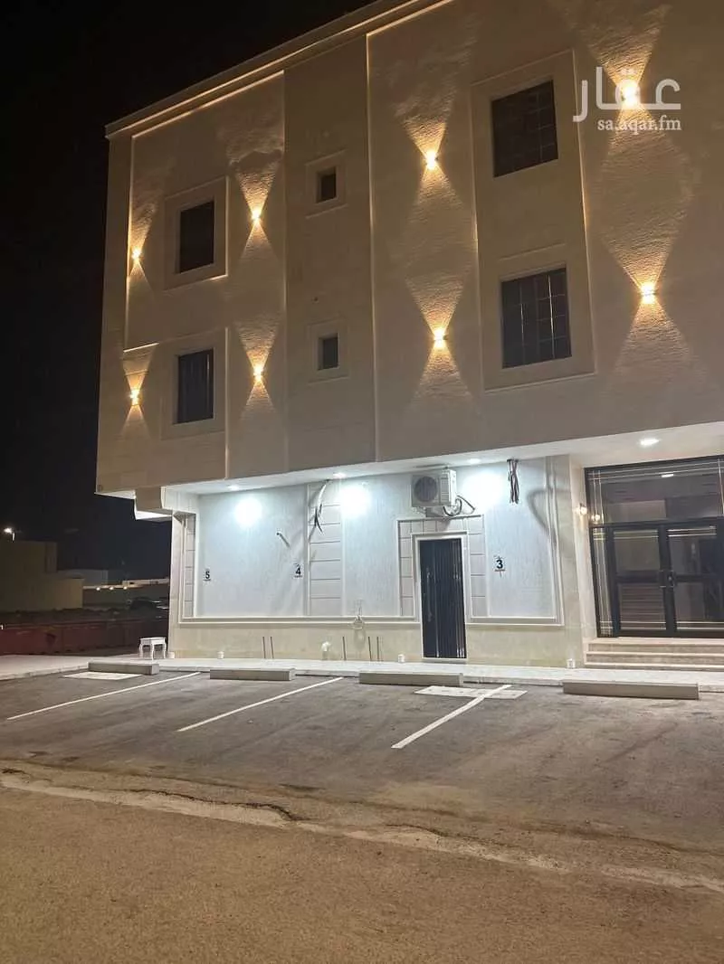 5 bedroom apartment in Al Sakb, Madinah 13