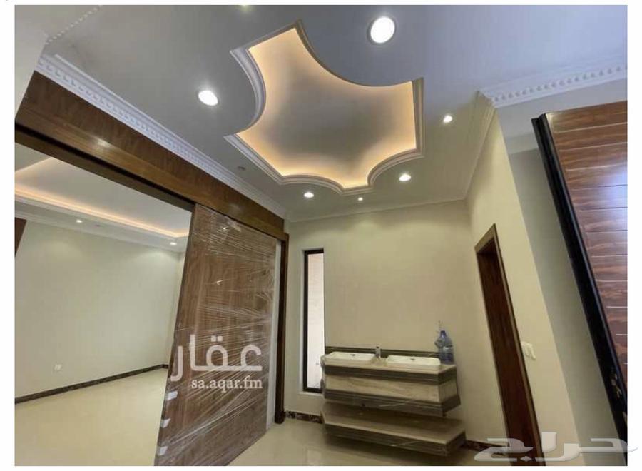 4 bedroom villa in Al Rabwa, Riyadh 6