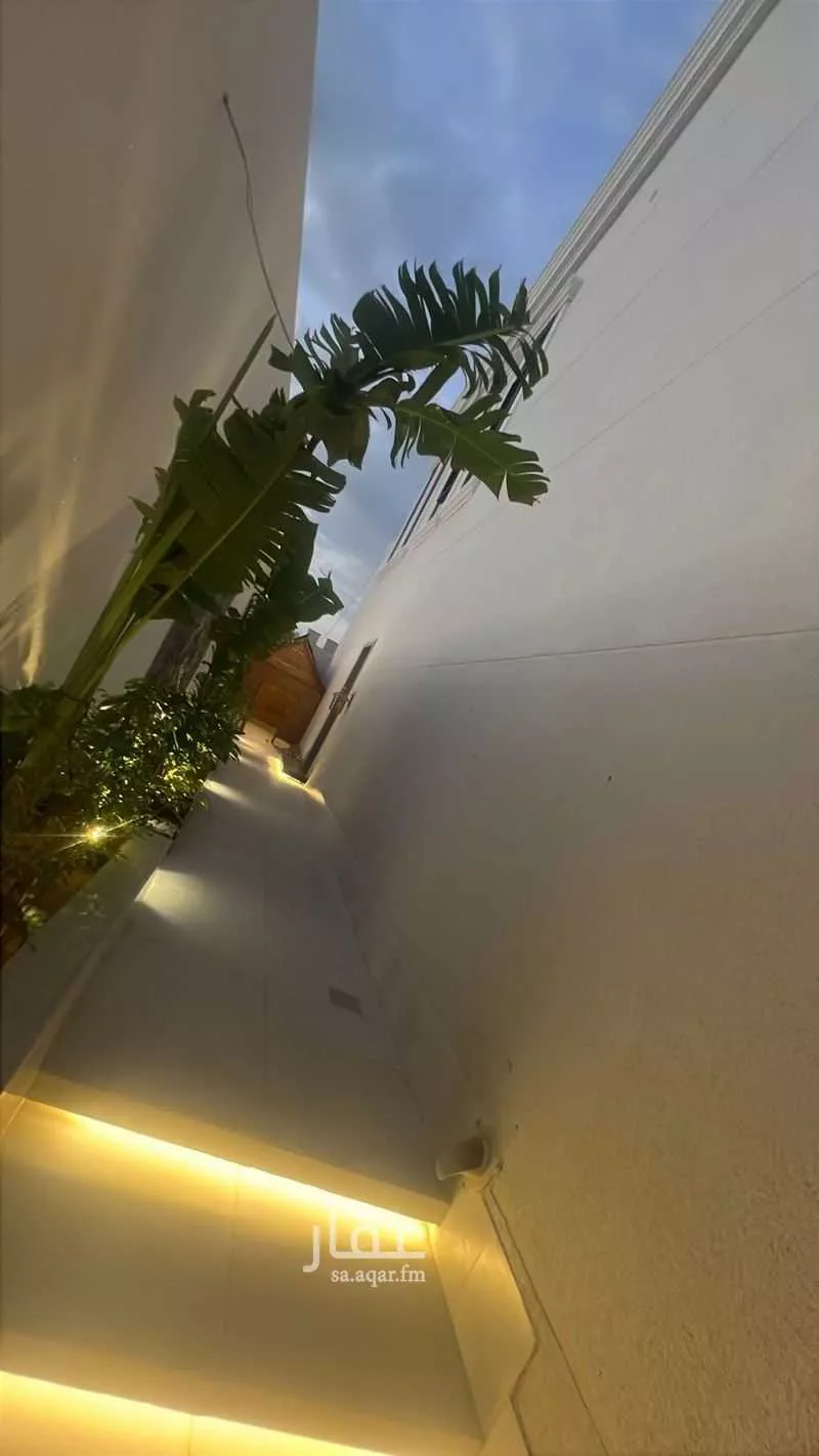 4 bedroom villa in Al Shiraa, Jeddah 11