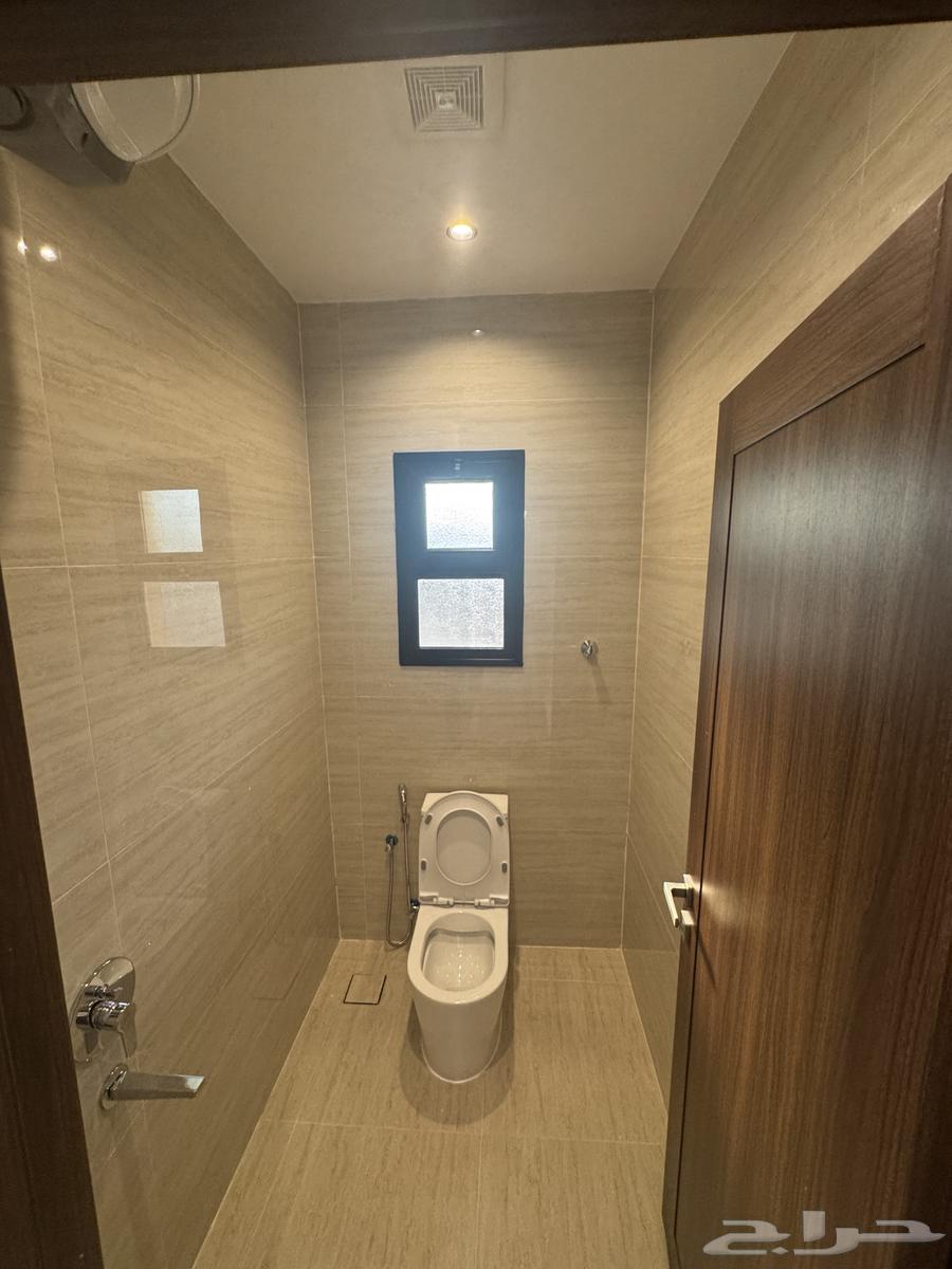 3 bedroom apartment in Al Bahr, Eastern Province 6
