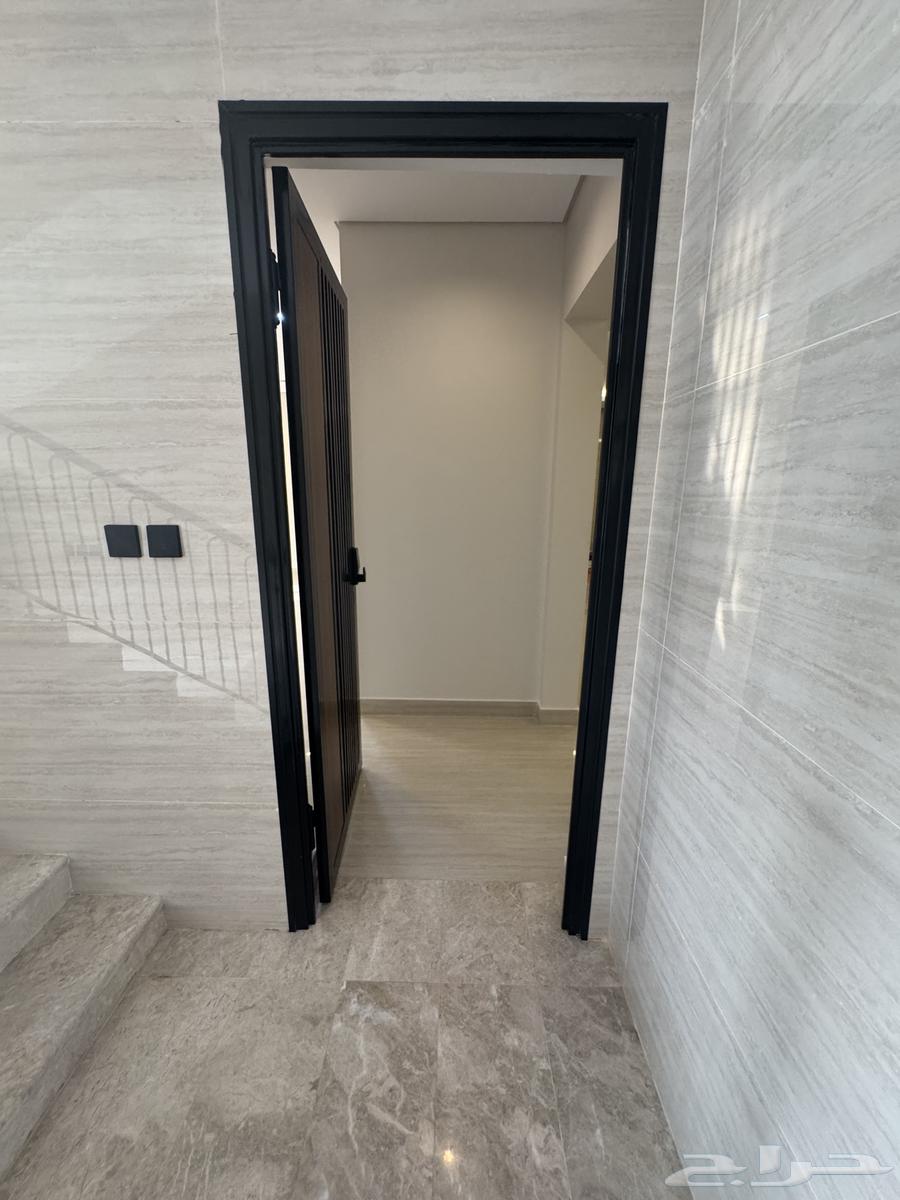 3 bedroom apartment in Al Bahr, Eastern Province 2