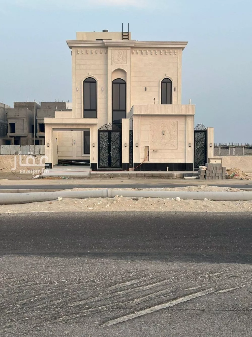 9 bedroom villa in Al Lulu 3