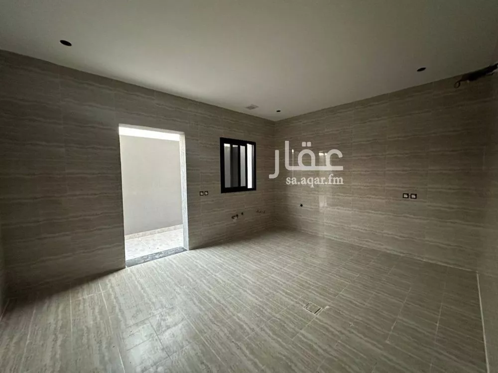 7 bedroom villa in Al Aqiq 2