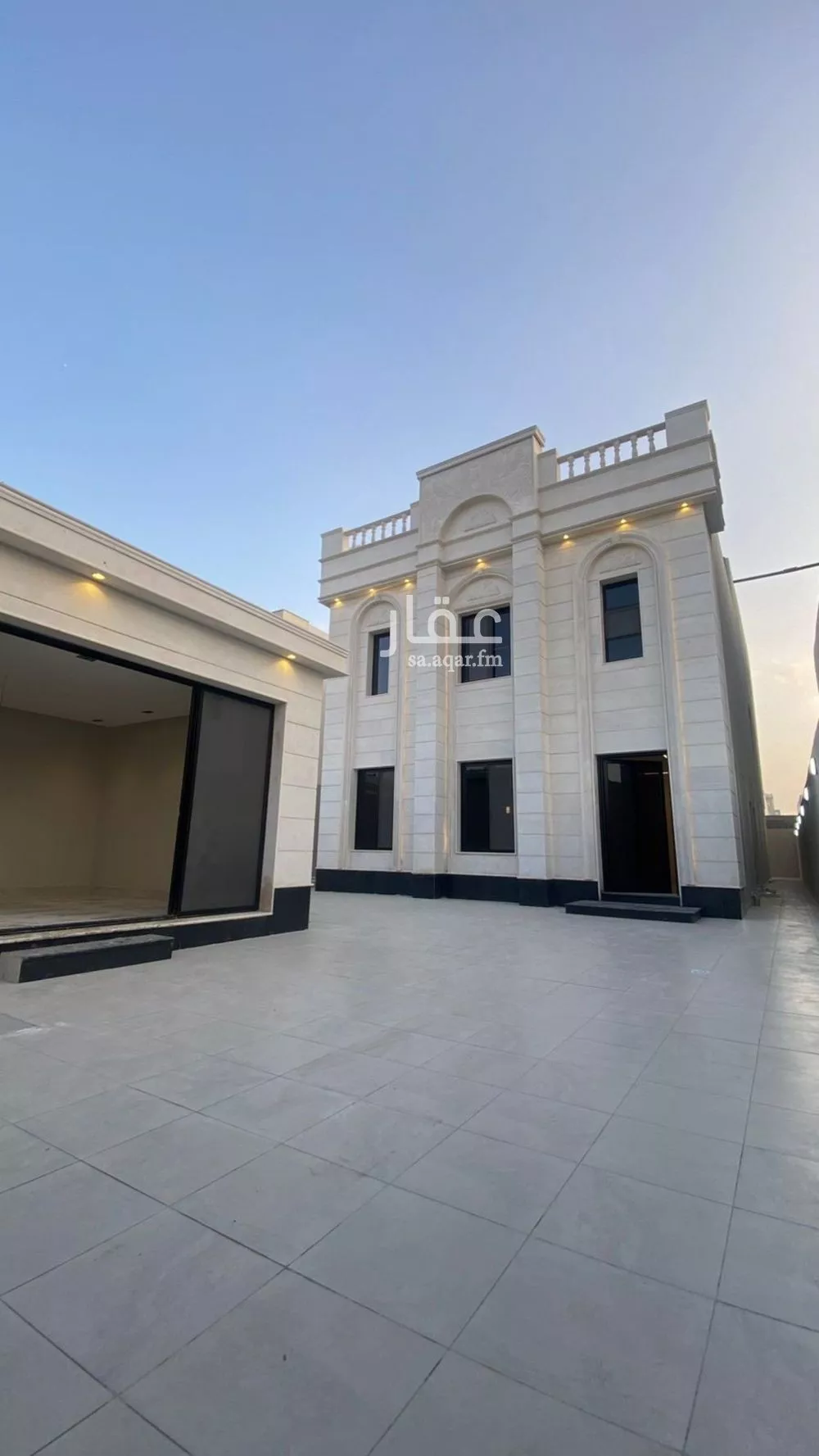 9 bedroom villa in Al Lulu 5